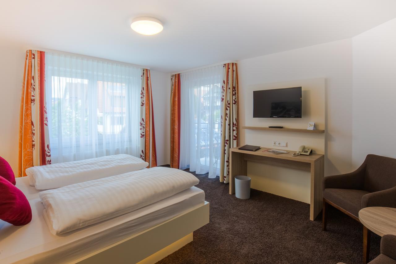 Отель Bsw Schwarzwaldhotel Байрсброн